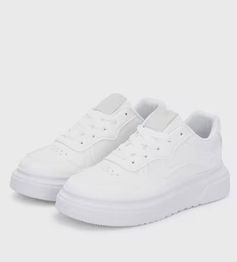 Women Low-Top Lace-Up Shoes