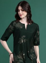 Sangria Women Floral Printed Floral Kurta