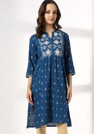SIYAHI Women Embroidered Straight Kurta