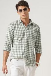 BRITISH CLUB Men Checked Slim Fit Shirt