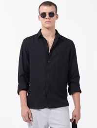 THE INDIAN GARAGE CO Men Regular Fit Upbeat Resort Shirt