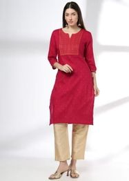 AVAASA MIX N' MATCH Women Embroidered Straight Kurta
