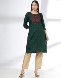 AVAASA MIX N' MATCH Women Embroidered V-Neck Straight Kurta