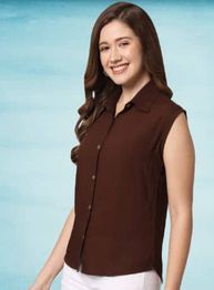 Funday Fashion Women Solid Spread Collar Sleeveless Casual Shirt