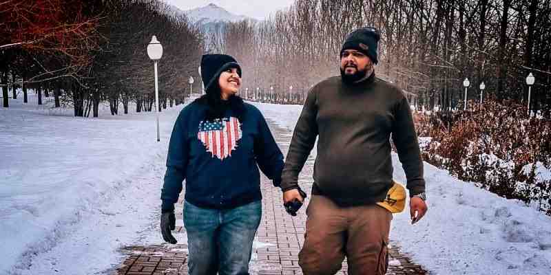 donald and diana couple travel blogger