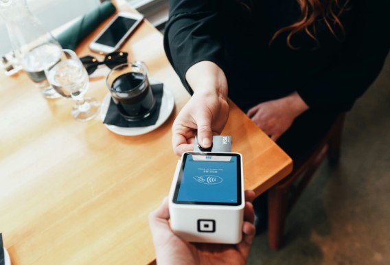 swipe-machine